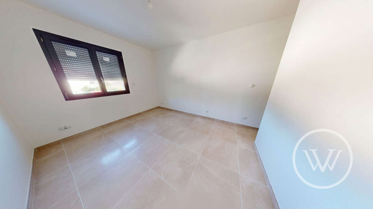 Maison à LE PEAGE-DE-ROUSSILLON