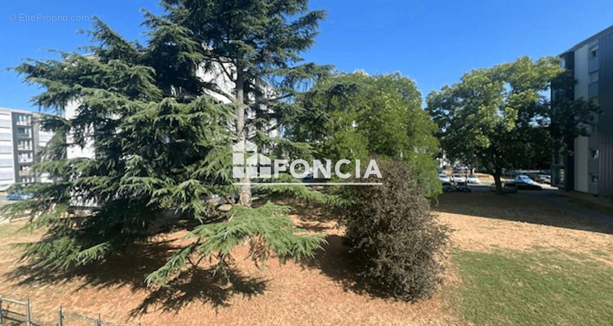 T3 neuf de 70 m² avec terrasse – Frais de notaire réduits - photo 2