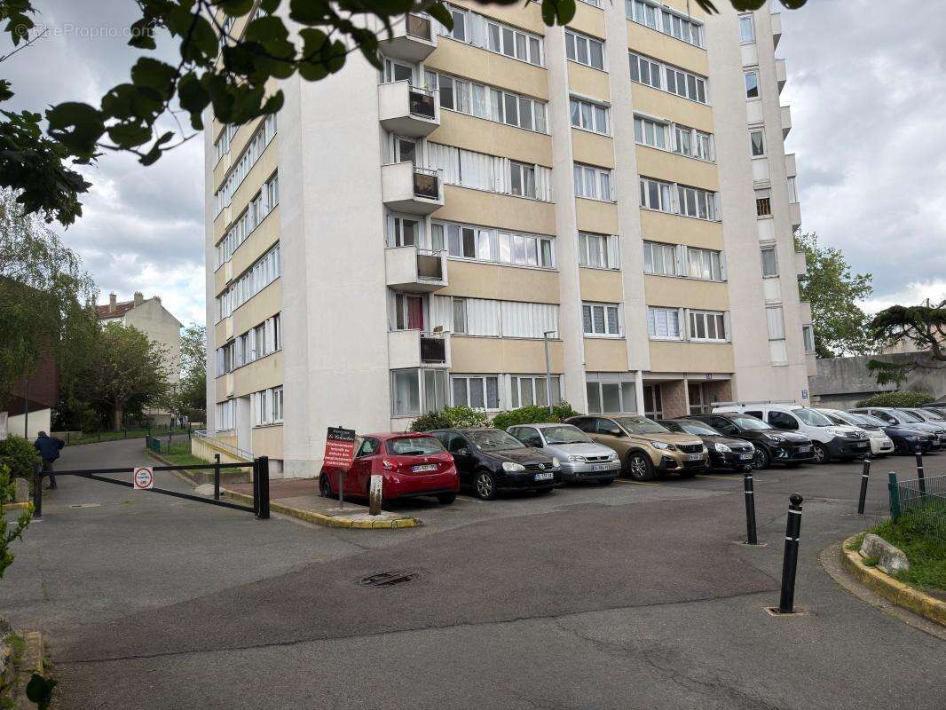 Appartement À Vendre - photo 9