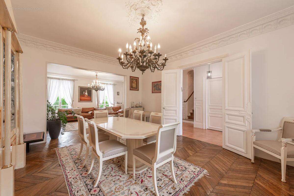 Maison à CHATEAU-THIERRY