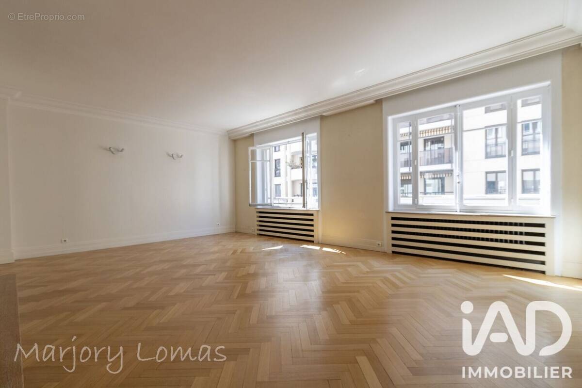 Photo 1 - Appartement à LYON-6E