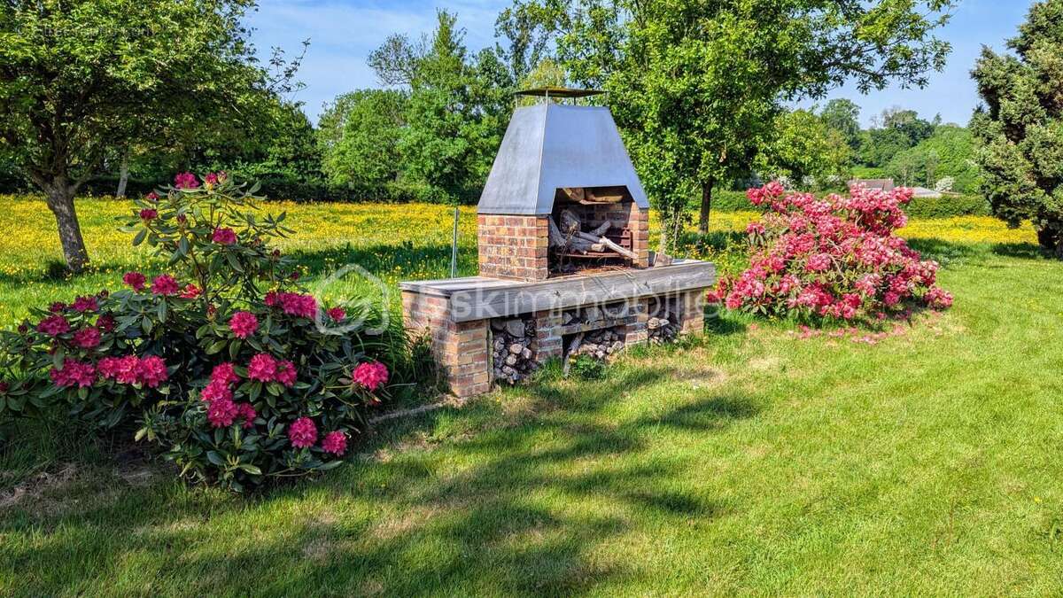 Maison à HUCQUELIERS