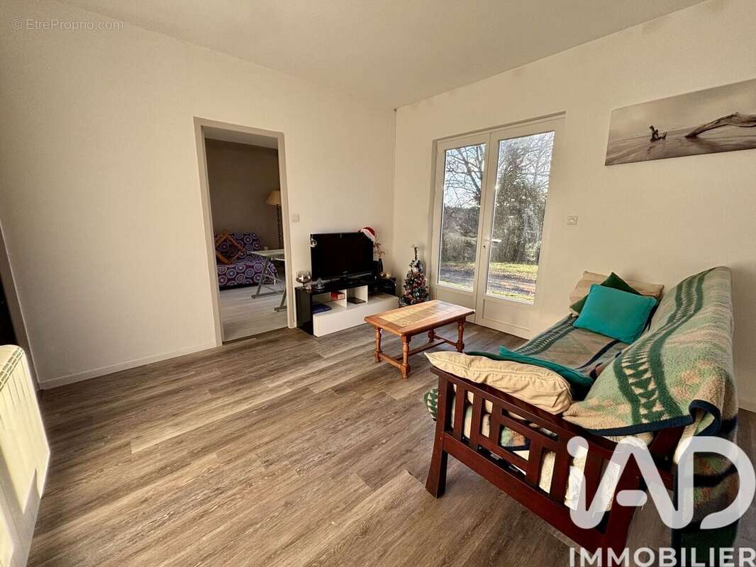 Photo 5 - Maison à MIALET