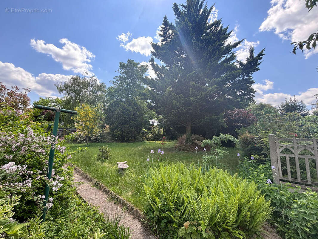 Maison à NOISY-LE-SEC