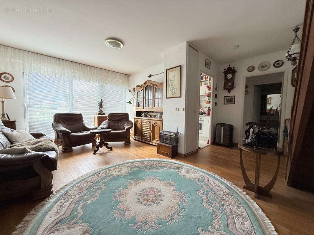 Appartement à FERNEY-VOLTAIRE