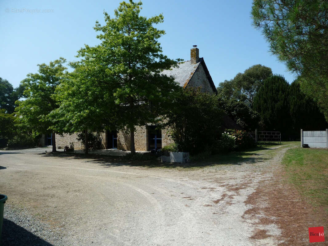 Maison à EVRON
