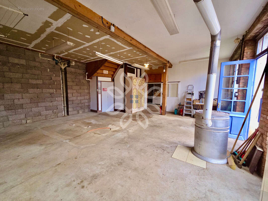 Maison à PAULHAGUET