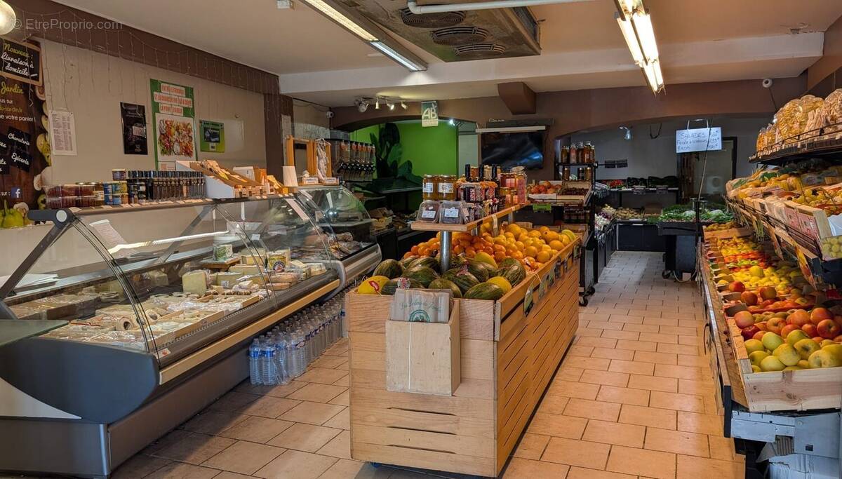 Autre à MORIERES-LES-AVIGNON