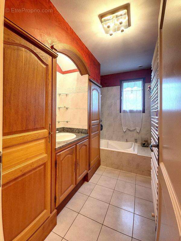 Maison à THOREY-EN-PLAINE