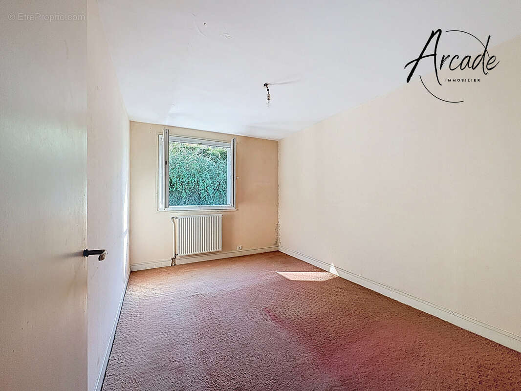 Maison à MONTIVILLIERS