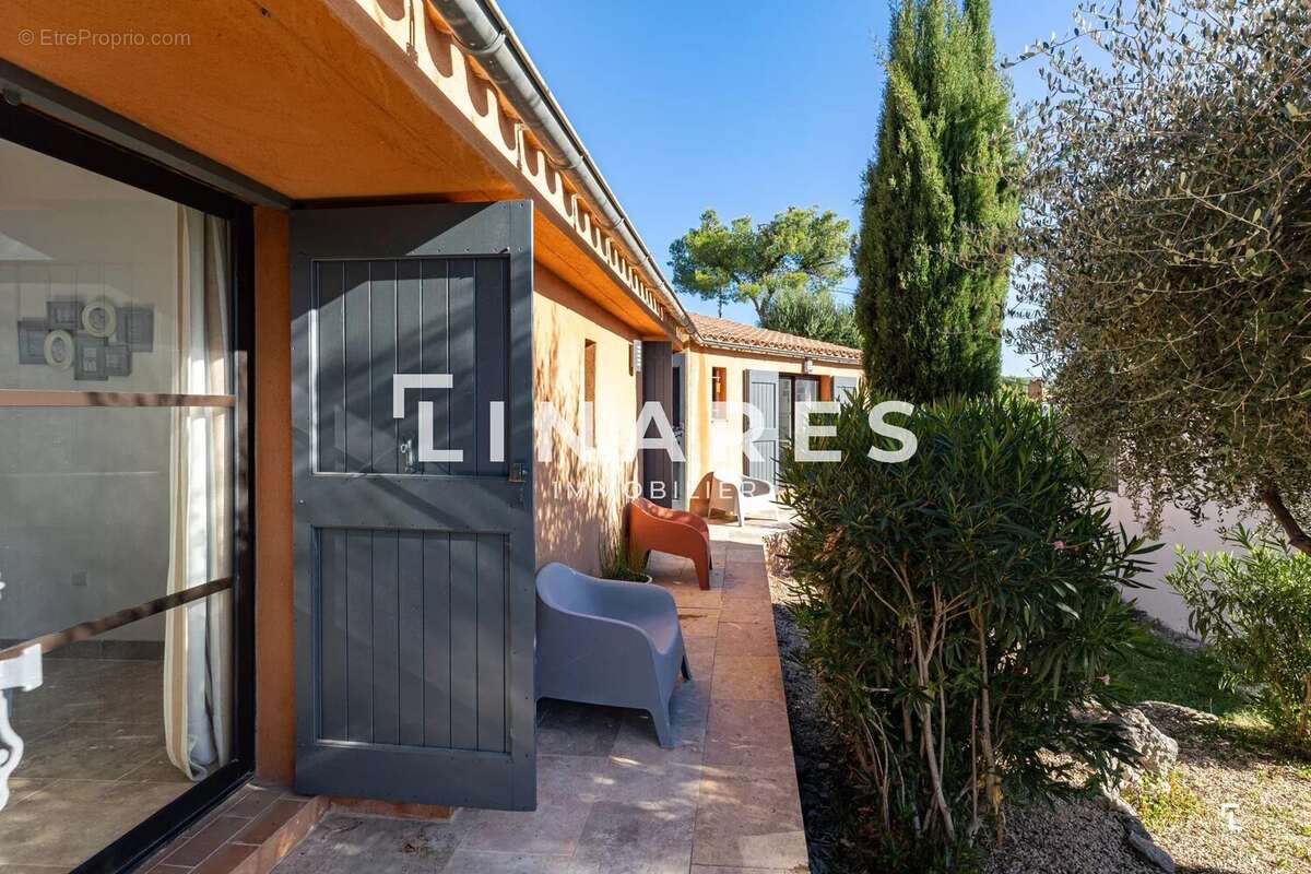 Maison à LA CADIERE-D'AZUR