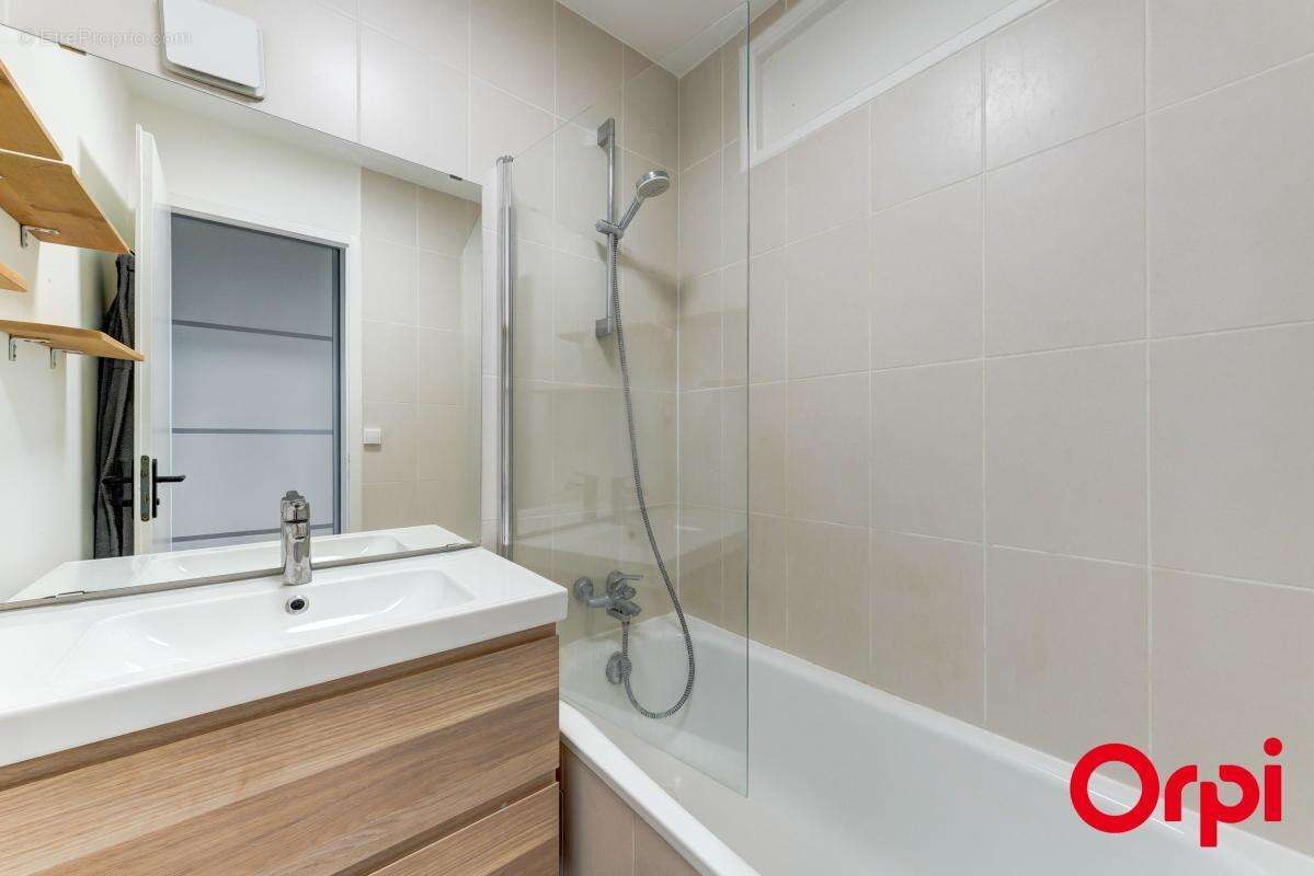 Appartement à CALUIRE-ET-CUIRE