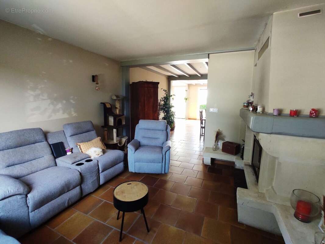 Maison à CEZAC