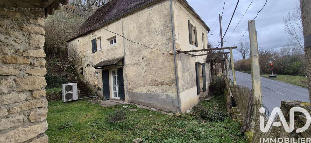 Maison 70 m² à Saint-Chamassy  - photo 2