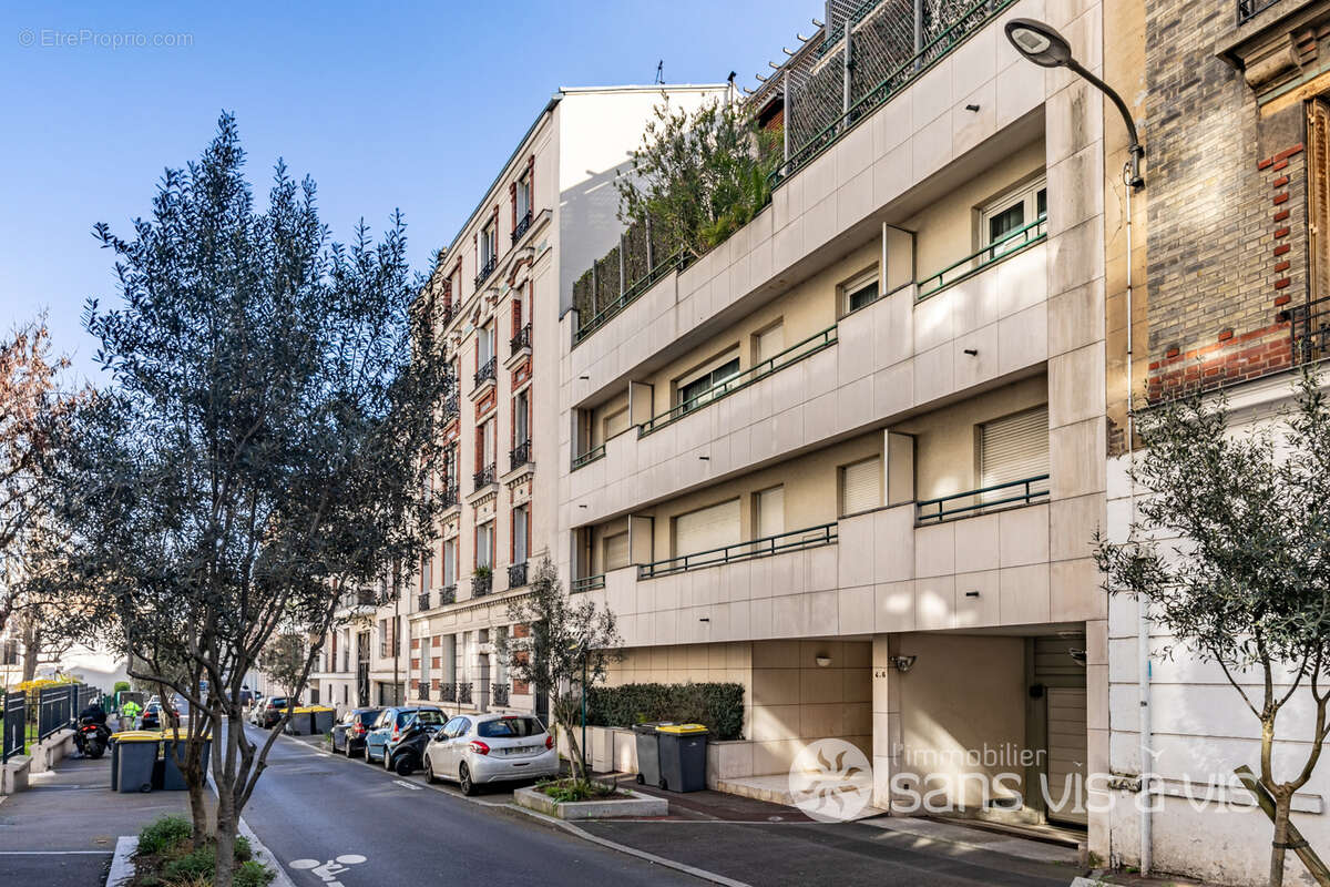 Appartement à SURESNES
