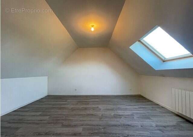 Maison 95 m² à Roiglise  - photo 6