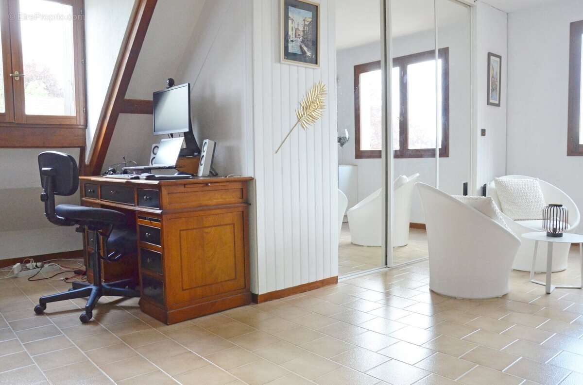Maison à SAINT-FORGET