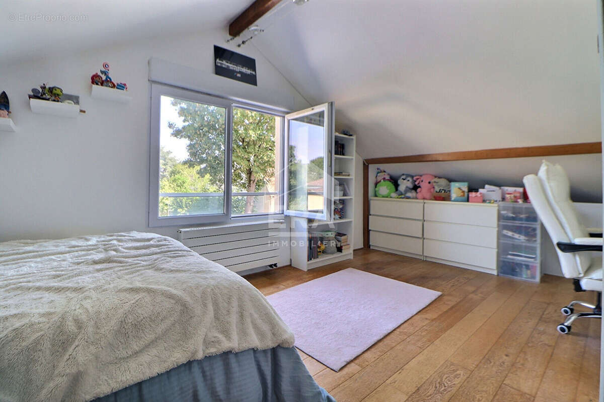 Maison 110m² à saint-leu-la-forêt - photo 14
