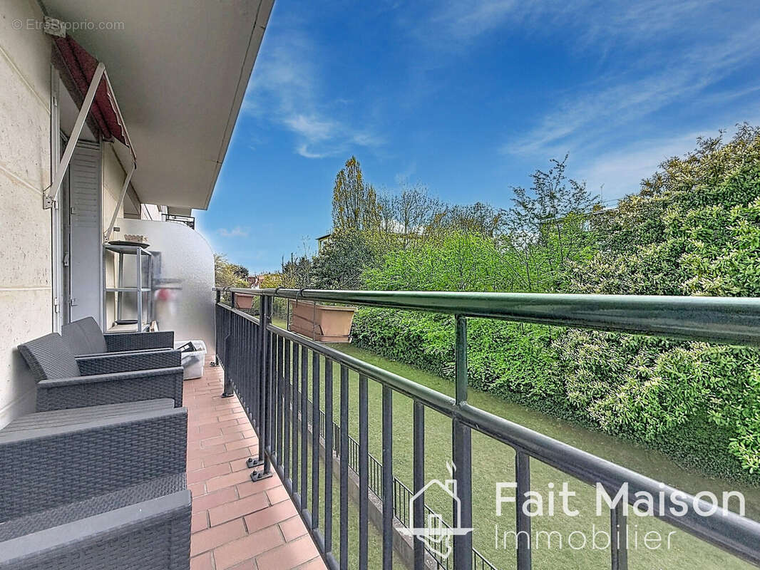 Appartement à L'HAY-LES-ROSES