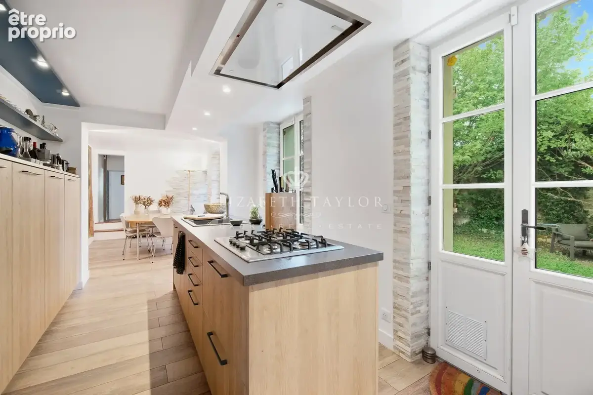 Maison familiale de 130 m2 avec jardin centre de Saint-Germain-en-Laye - photo 11