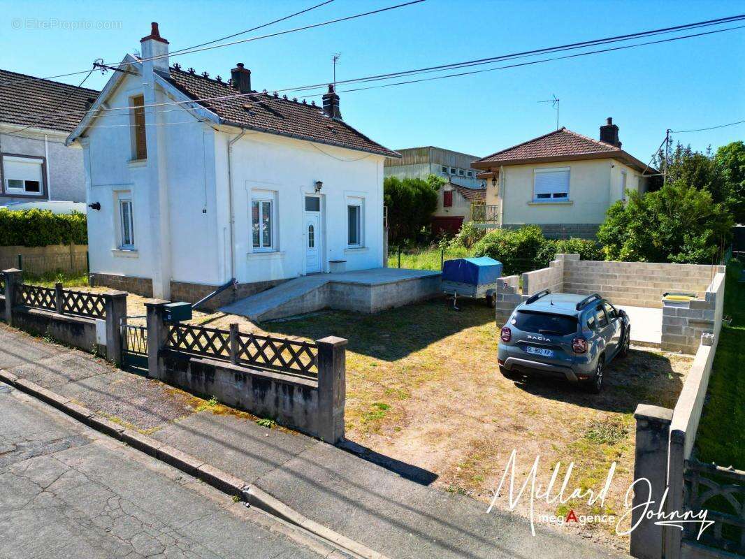 Maison à MONTCEAU-LES-MINES