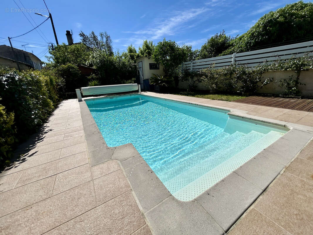 Maison à SAINT-DENIS-DE-PILE