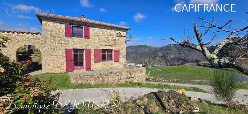 Ardèche, ensemble charmant de 2 maisons en pierres, avec terrasses, caves voutées et terrains attenants - photo 32