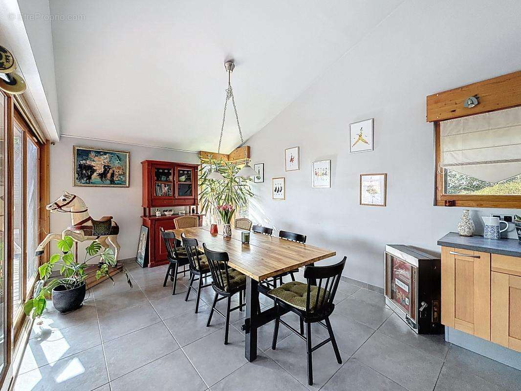 Maison à CHAZAY-D'AZERGUES