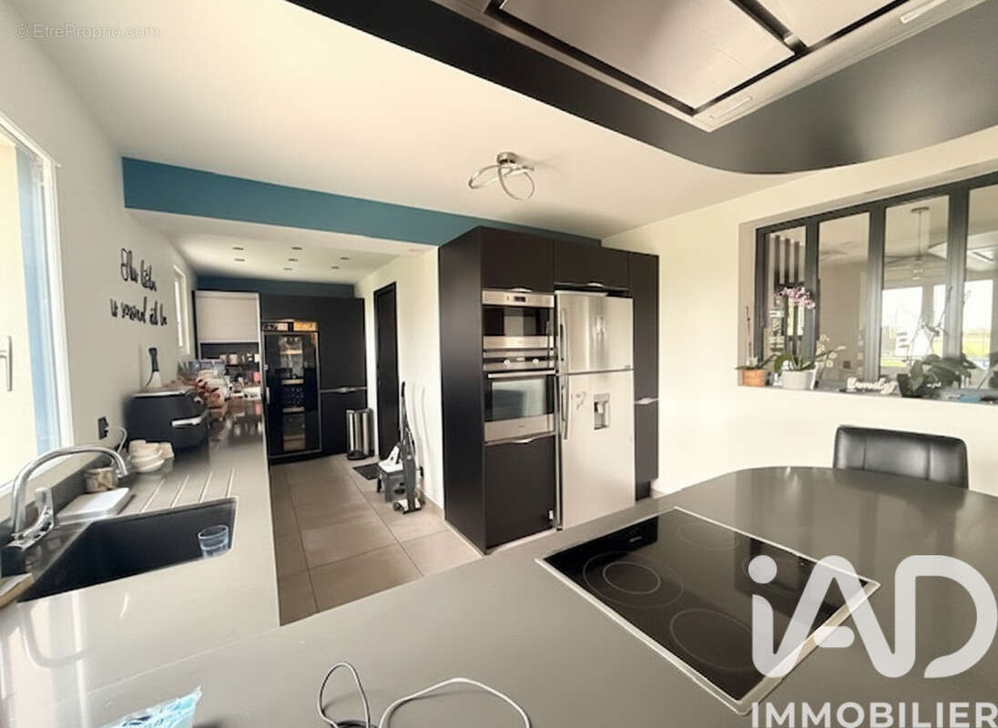 Photo 2 - Maison à SAINT-JUST-EN-BRIE