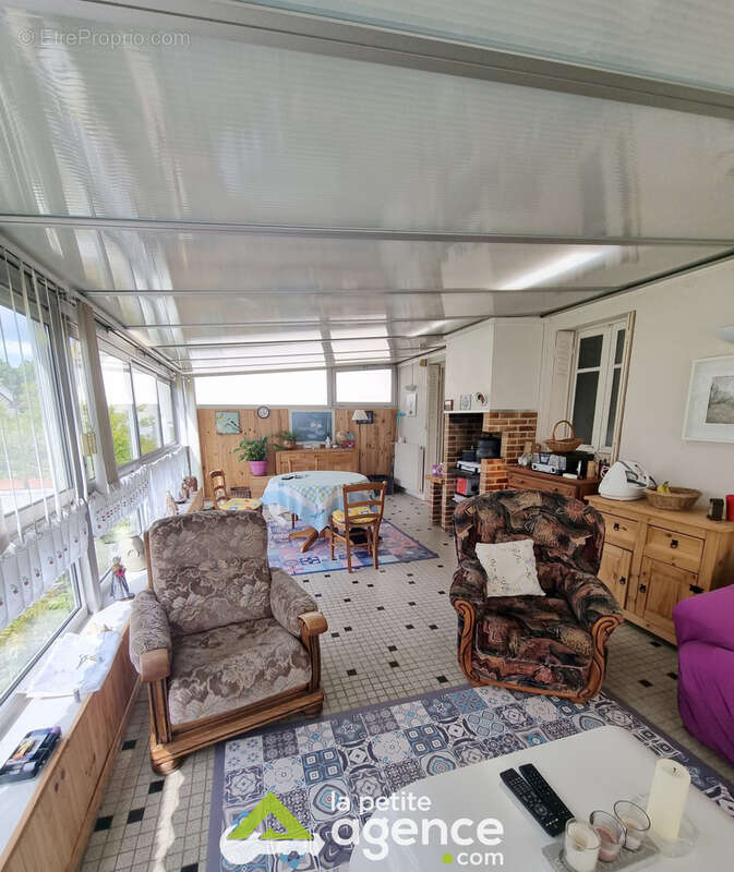 Maison à SAINT-AMAND-MONTROND