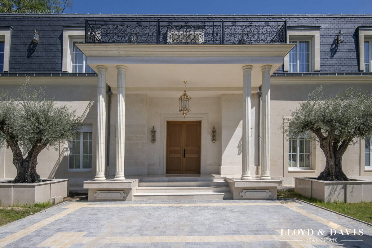 Maison à CHANTILLY