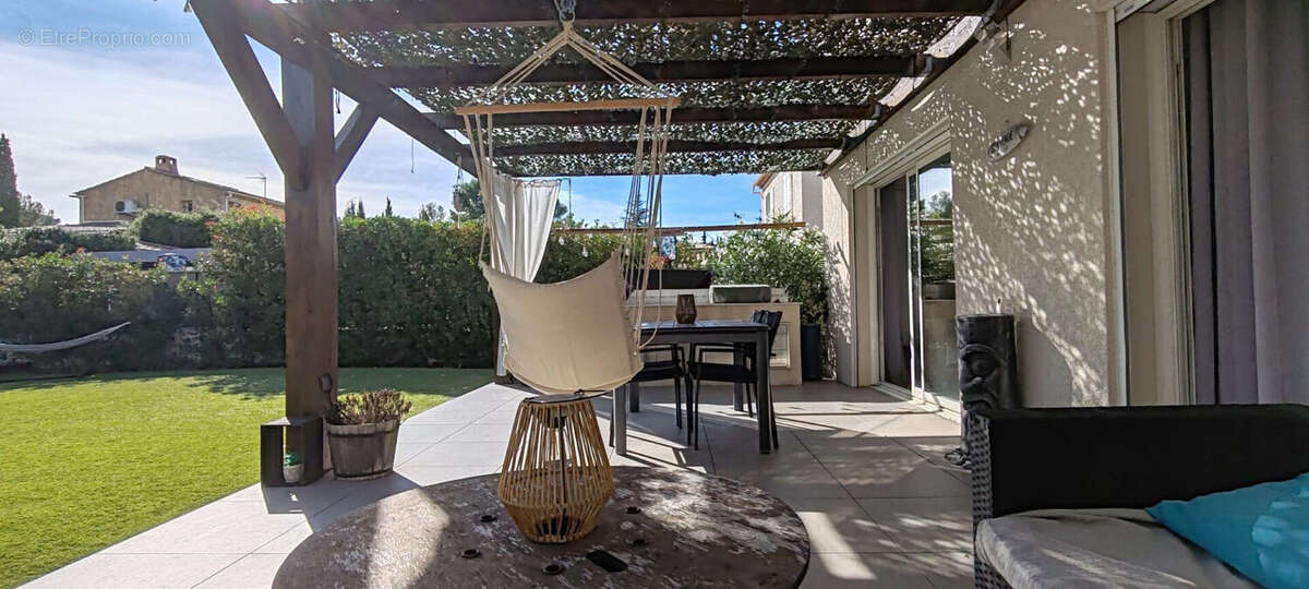 Maison à NANS-LES-PINS