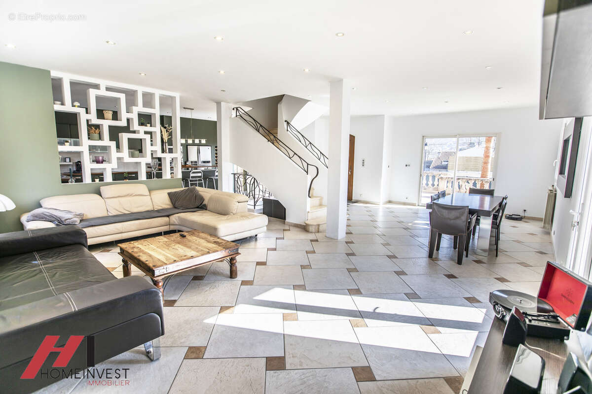 Maison à PLAN-DE-CUQUES