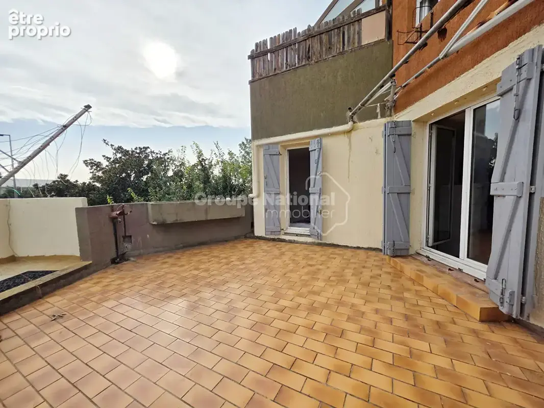 Appartement T4 avec terrasse et garage - photo 12