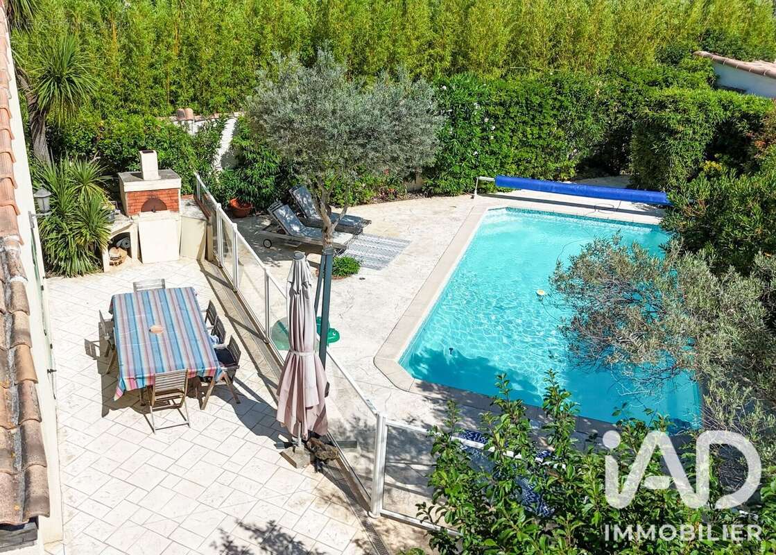 Photo 2 - Maison à LA PENNE-SUR-HUVEAUNE