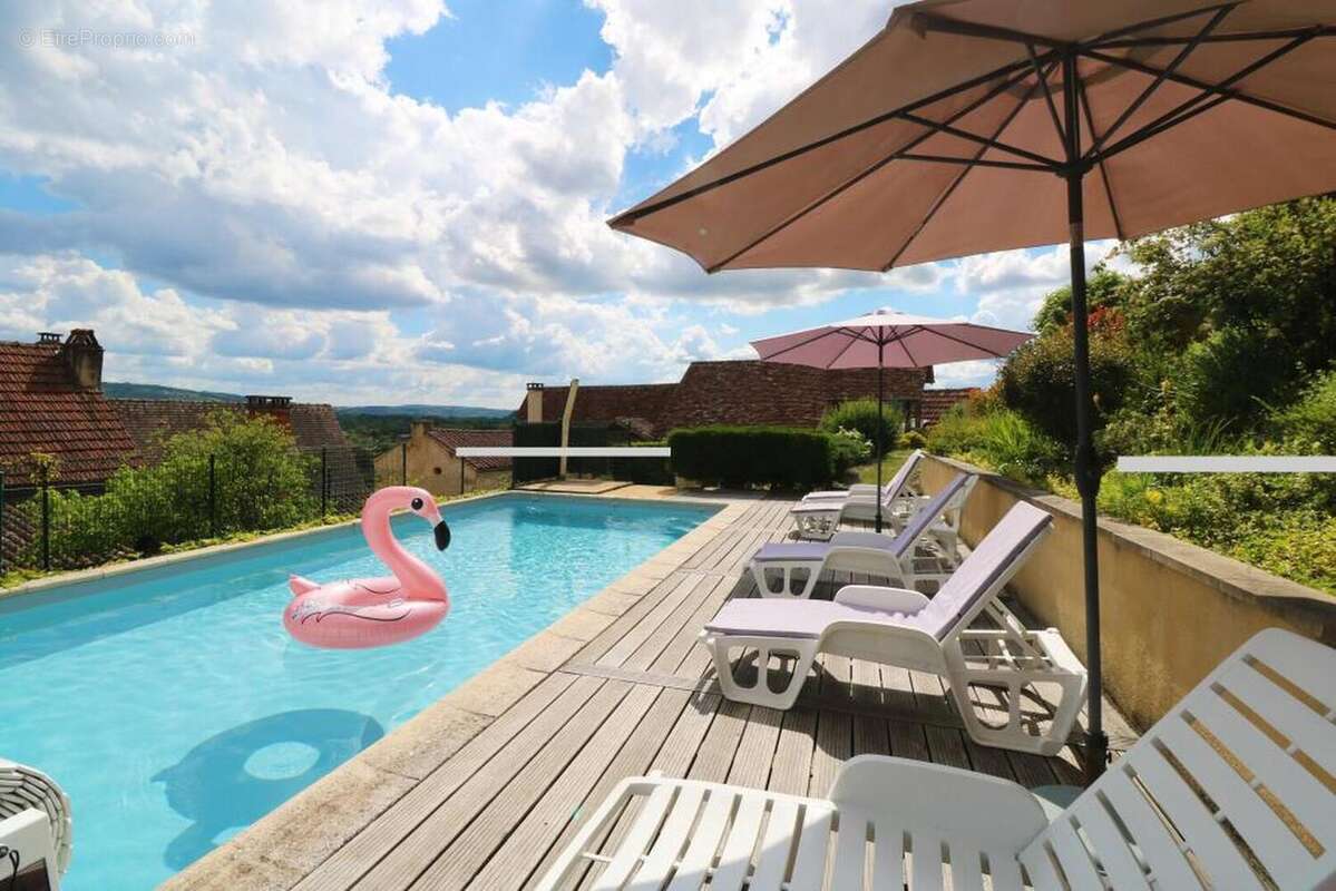 Maison de village ancienne avec jardin et piscine et vue ! - photo 4