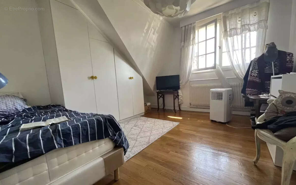 Maison à LIVRY-GARGAN