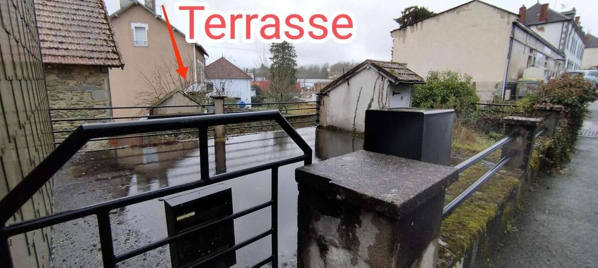 Photo 3 - Maison à AUZANCES