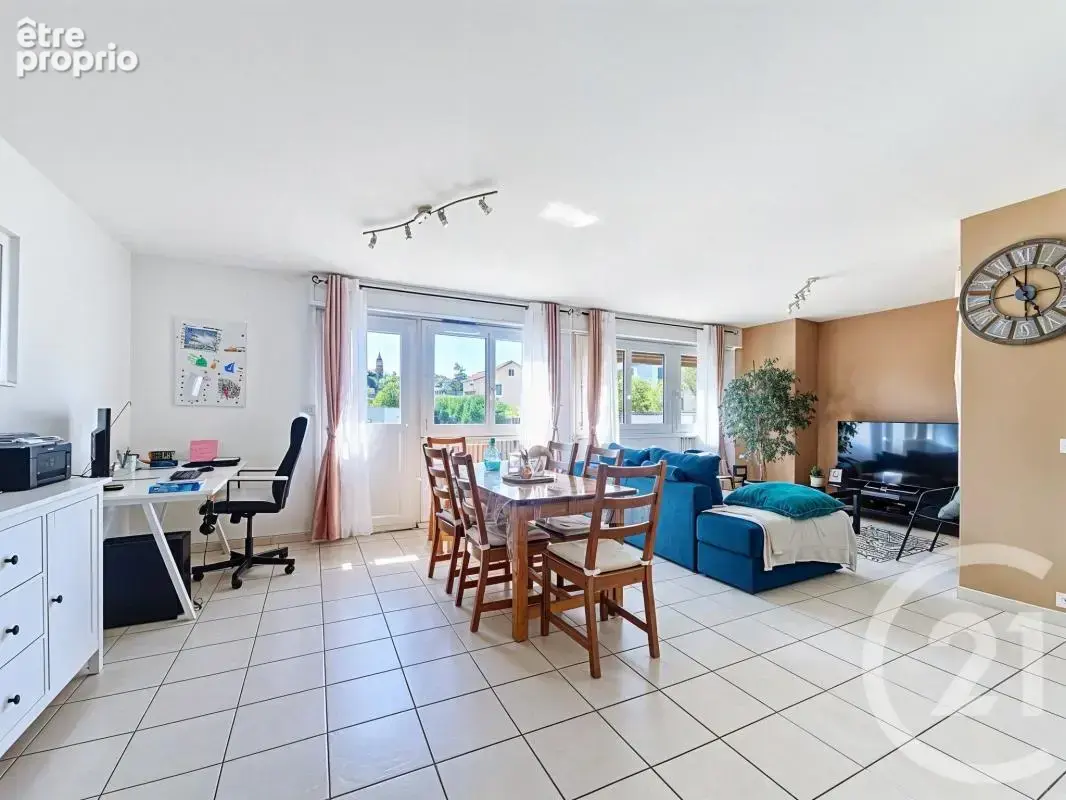 Photo Appartement à Feyzin au prix de 165 000€