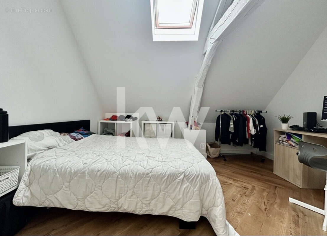 Maison 138 m² à La Chapelle-Saint-Mesmin  - photo 8