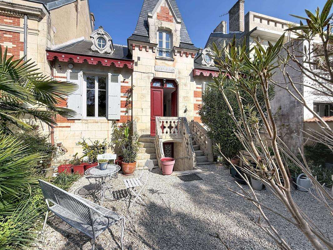 Maison à LA ROCHELLE