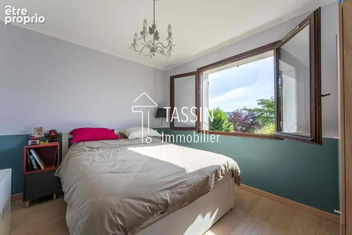 Dardilly - Maison de plain-pied avec vue dégagée - photo 8