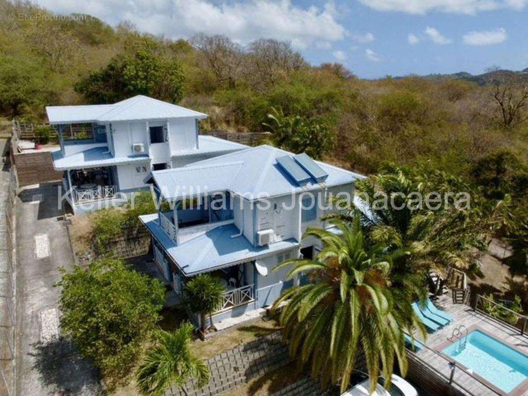 Maison à SAINTE-ANNE