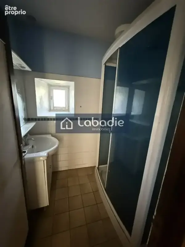 Maison 5 pièces - 3 chambres -3165m2 plusieurs dépendances à Vire - photo 10