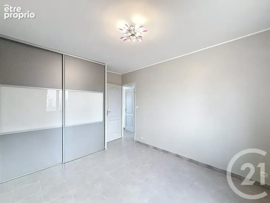Maison 91 m² à Chateaurenard  - photo 9