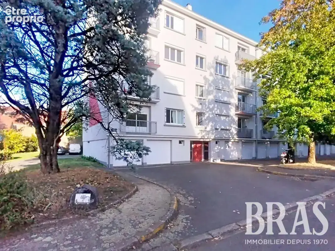 Appartement à REZE