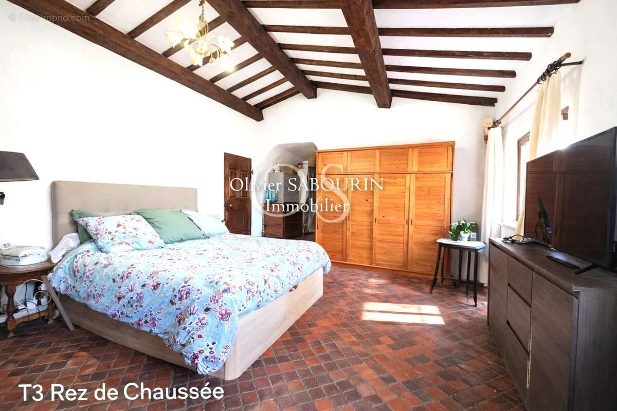 Maison à ROQUEBRUNE-SUR-ARGENS