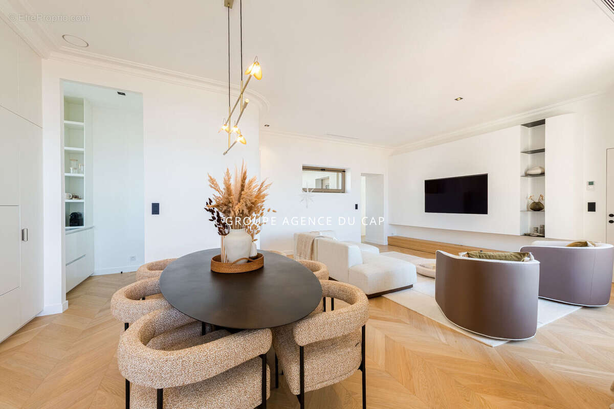 Maison à SAINT-RAPHAEL