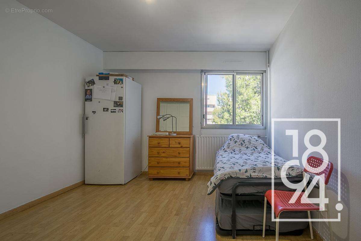 Appartement à MARSEILLE-9E