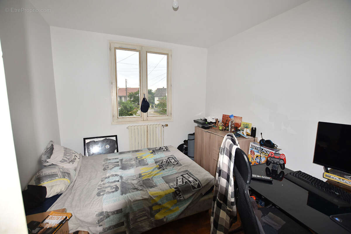 Maison à SAINT-POURCAIN-SUR-SIOULE